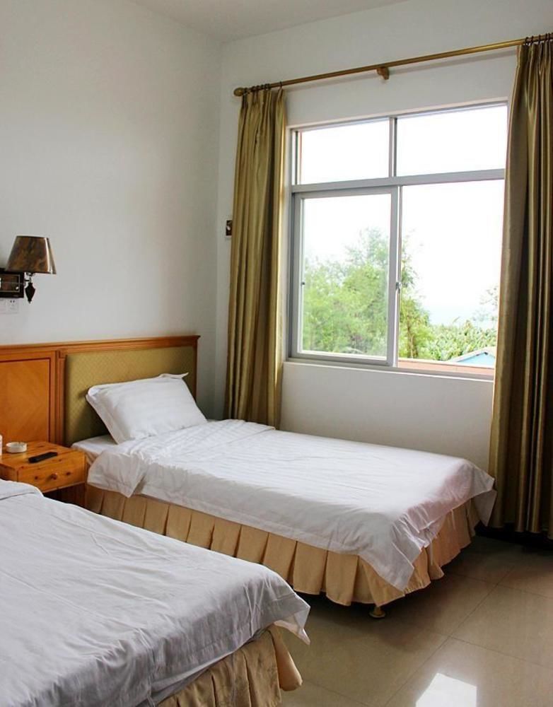 Haiyilian Hotel Beihai Weizhou Island Exterior photo